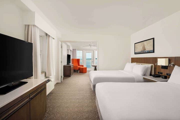 Room 7 of 39